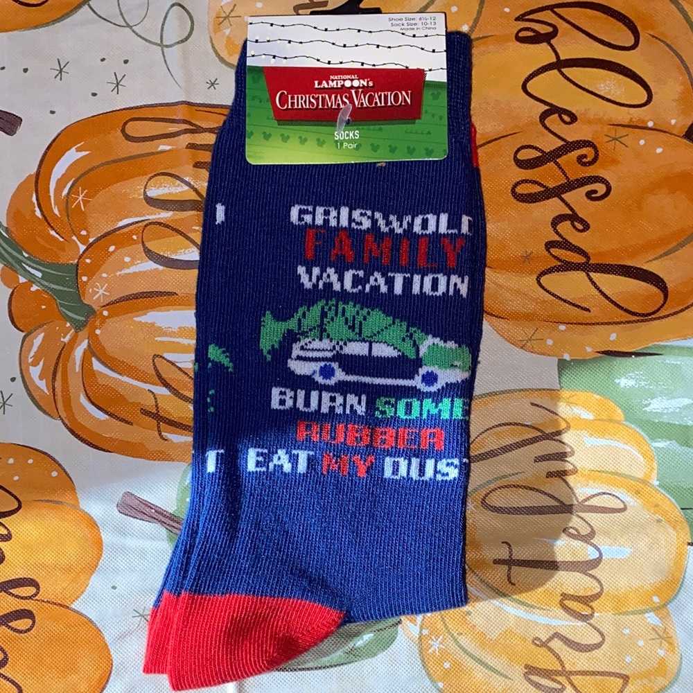 3/$18 bundle National lampoons Griswold Christmas Family Socks